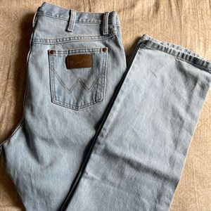 Womens wrangler cowboy cut slim fit jeans